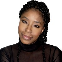 Shania E.