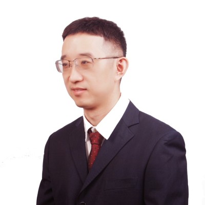 Lipeng W.