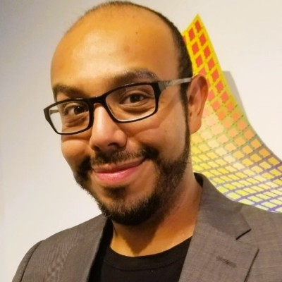 Mario R.