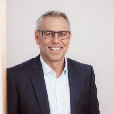 Gerhard K.