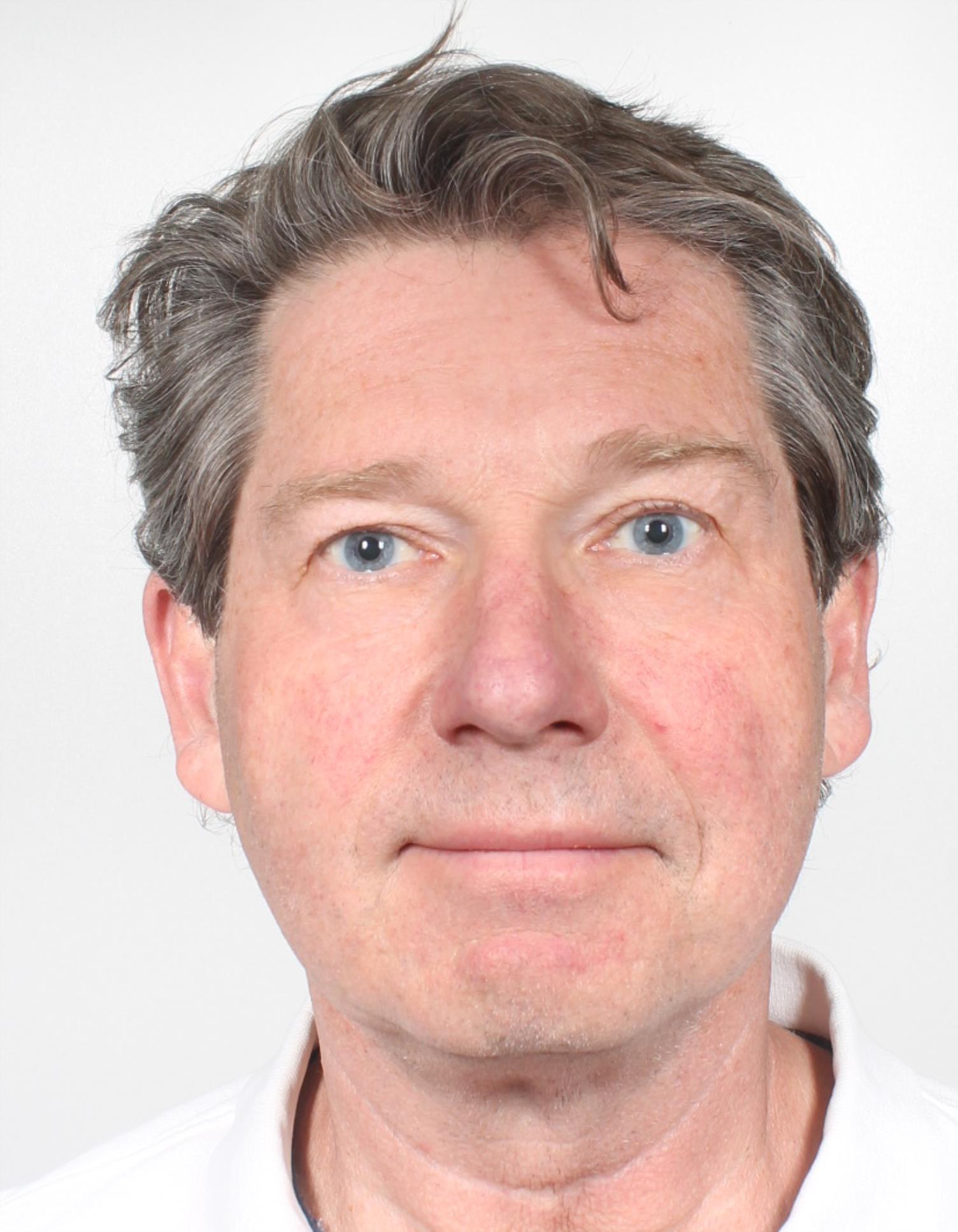 Magnus L.