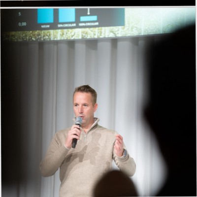 Maarten R.