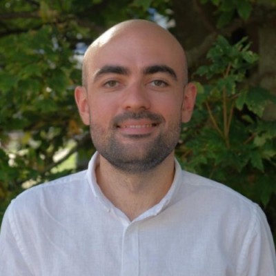 Aytek M.